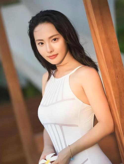 专访张嘉倪：芜浣其实非常可怜 保养的秘诀是花钱