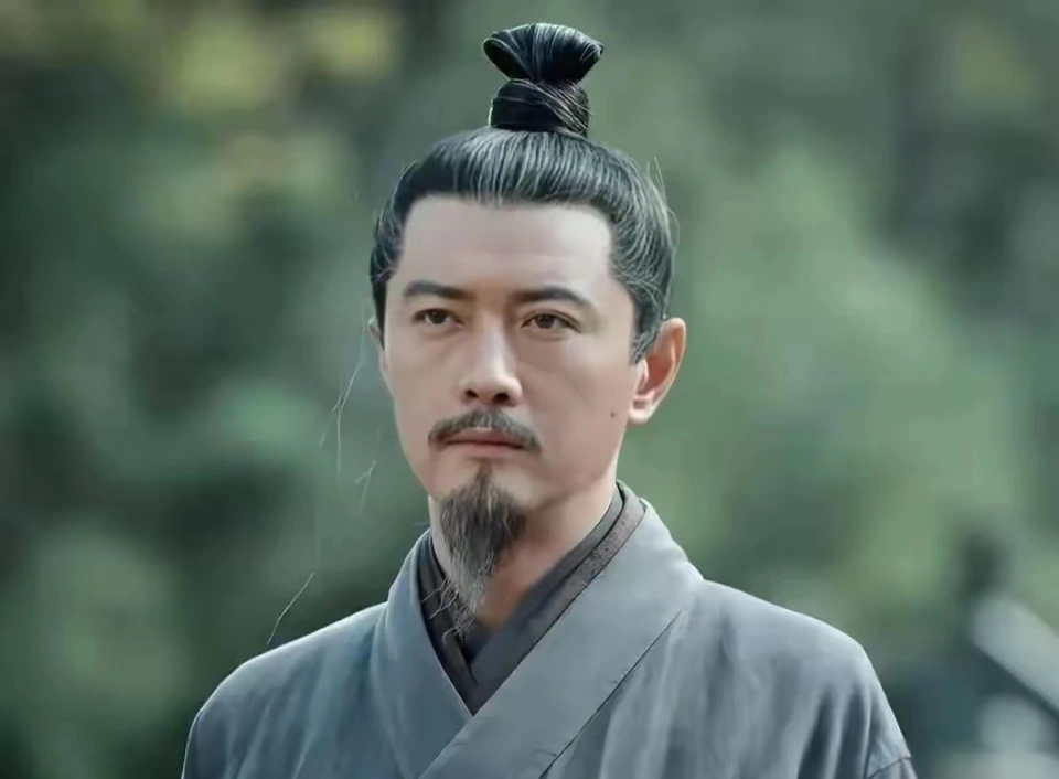雪中悍刀行：轩辕敬城为何不学曹长卿儒道转霸道打败轩辕大盘呢？