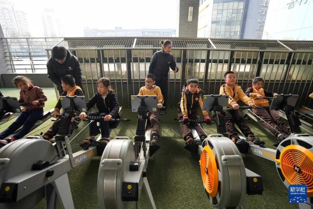 新华全媒+丨北京推行“体育八条”  打造“能出汗的体育课”