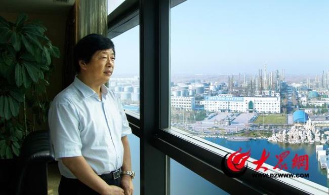 人大代表：建议加强社保基金统筹管理应对支付压力增大