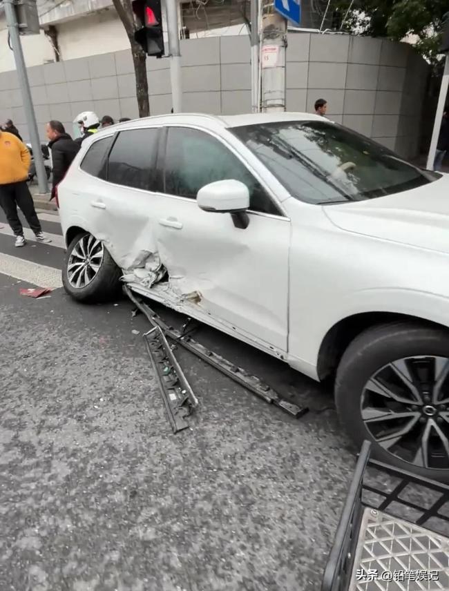 沃尔沃与小米汽车发生相撞事故 王牌对王牌较量