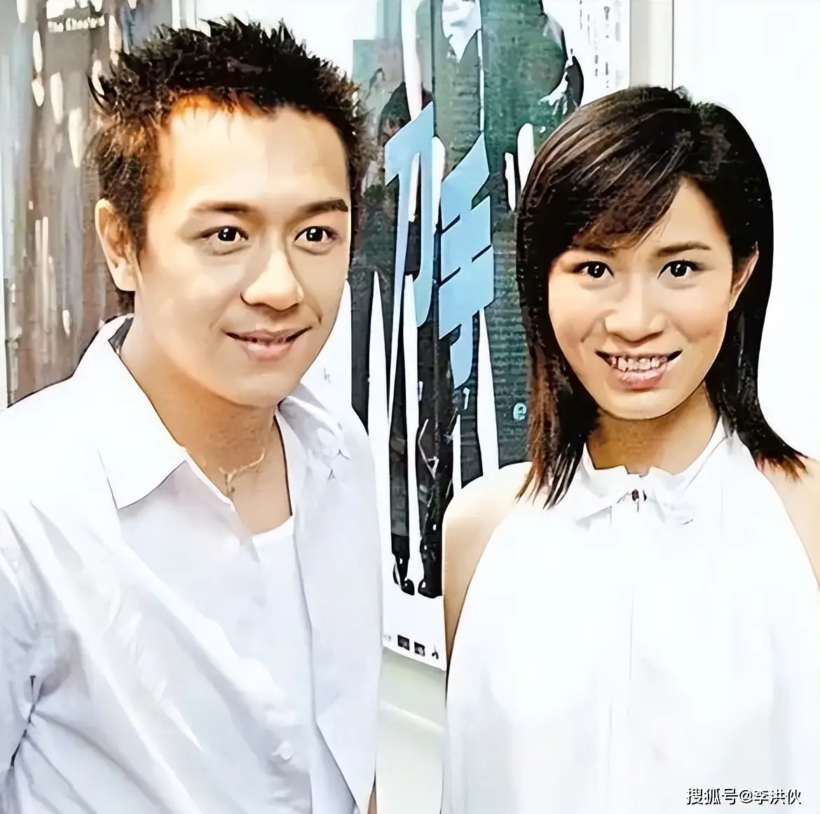 风流倜傥的段誉，为了孩子教育重回香港定居，55岁陈浩民满脸僵硬