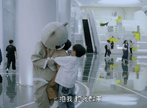 开播4小时，夺热度冠军！观众拍手叫好：“第一集就让人欲罢不能”