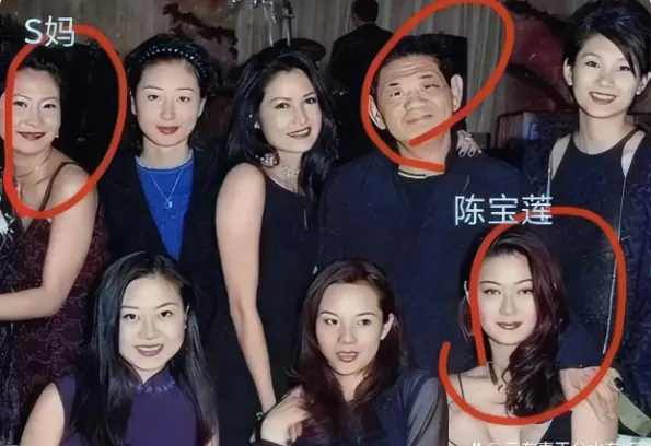 S家又起波澜，小S称担心母亲健康及精神状态，但S妈可没那么脆弱丨晚八点娱闻