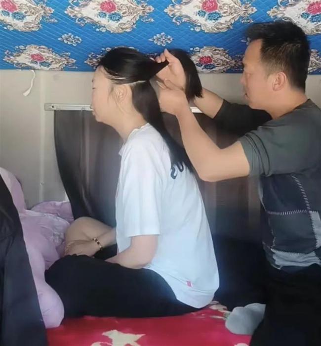 带偏瘫妻跑车司机回应交女友 新生活引热议