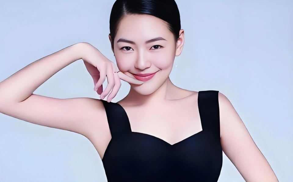 小S不知妈妈半夜失眠，担心她会不会精神错乱，S妈急需家人陪伴