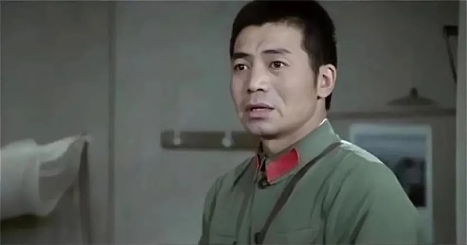 给10位“扮演彭德怀”的演员排名：董勇第5，丁勇岱第3