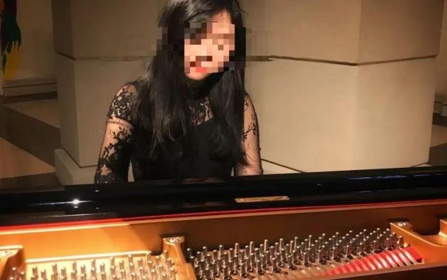 中国钢琴才女遭美国丈夫枪杀 家暴悲剧引发关注