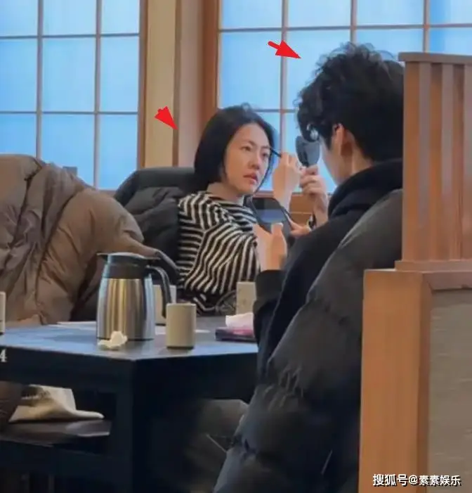 网友在日本箱根偶遇小S画面：大姐徐熙娴也在，全家一起泡温泉
