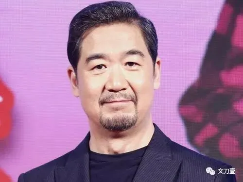 张国立，娶邓婕后未生育子女，半生都在为张默“救赎”