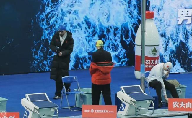 孙佳俊夺游泳春锦赛100米蝶泳金牌 湖北浩沙名将登顶