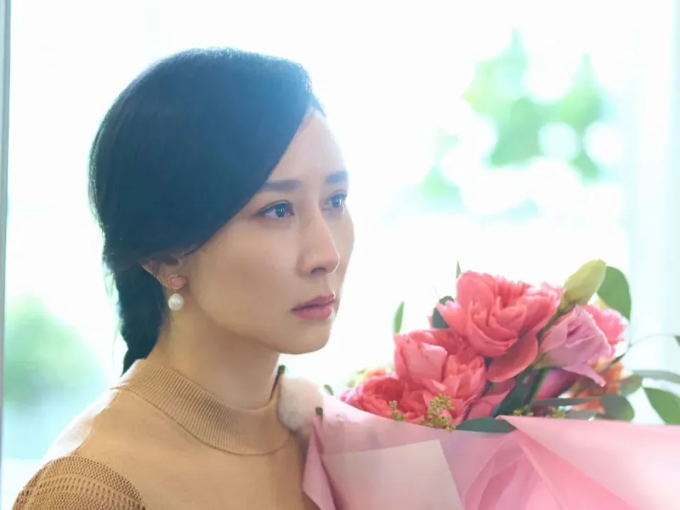胡静凭什么能幸福？因为她够“自私”